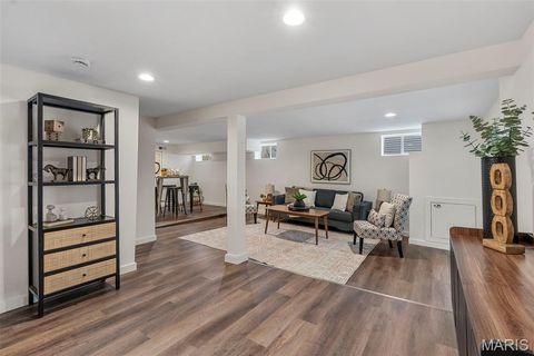 Tiny photo for 808 Greeley Avenue, Webster Groves, MO 63119 (MLS # 25063184)