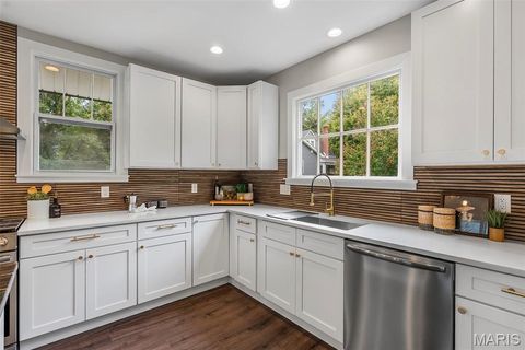 Tiny photo for 808 Greeley Avenue, Webster Groves, MO 63119 (MLS # 25063184)