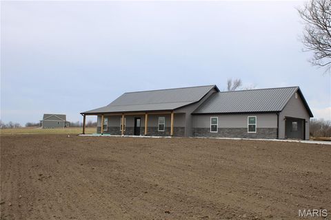 Photo of 53414 Highway HH, Hannibal, MO 63401 (MLS # 26017770)