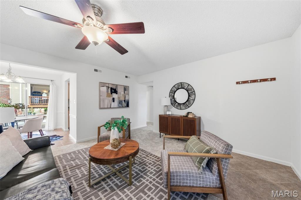 Brentwood Forest Condo Ph Six - Residential