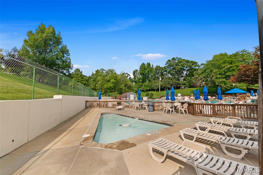 Brentwood Forest Condo Ph Six - Residential