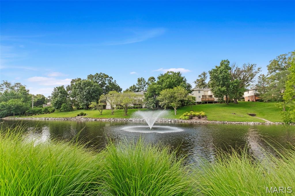 Brentwood Forest Condo Ph Six - Residential