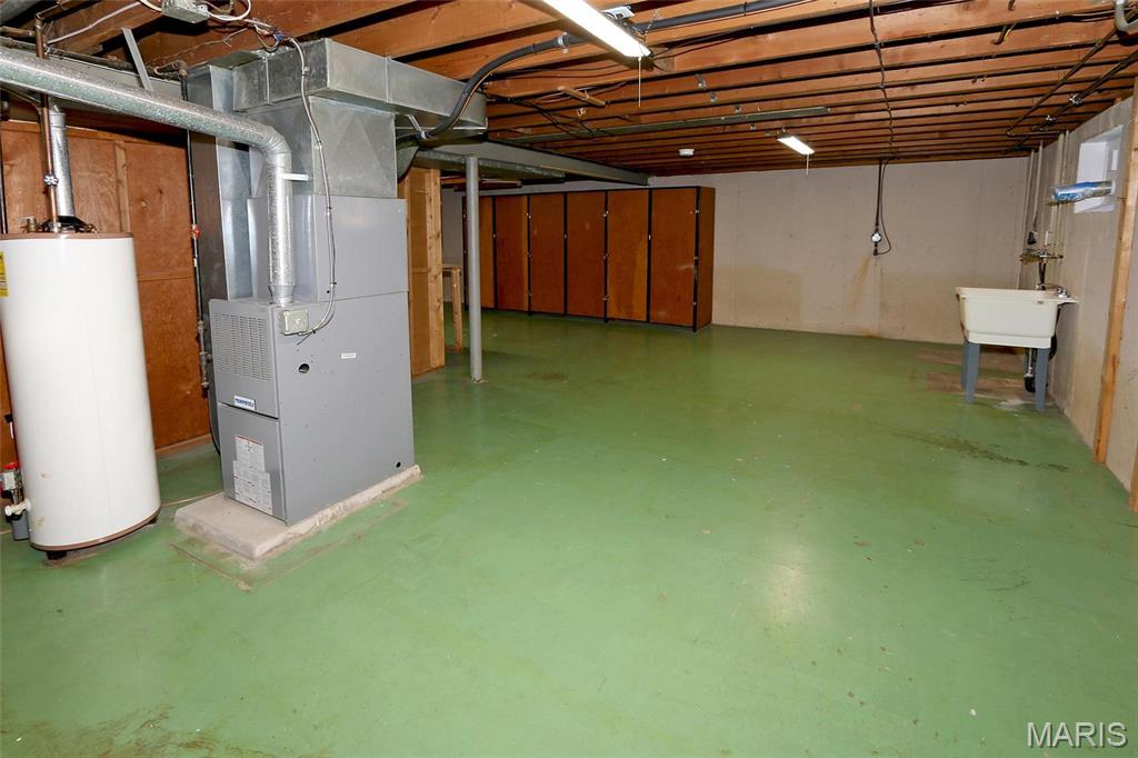 Kenstan Manor - Residential Lease