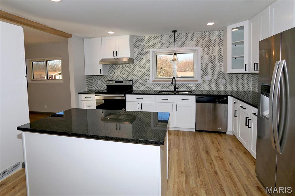 Kenstan Manor - Residential Lease