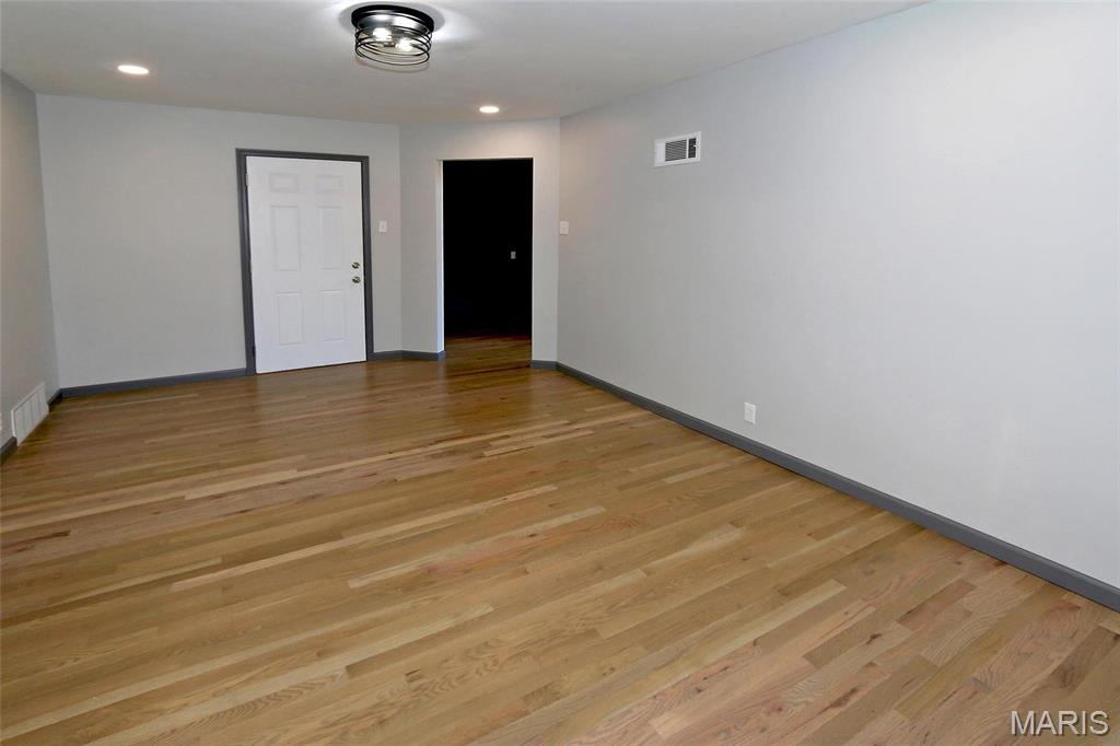 Kenstan Manor - Residential Lease