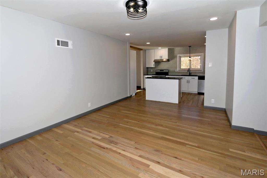 Kenstan Manor - Residential Lease