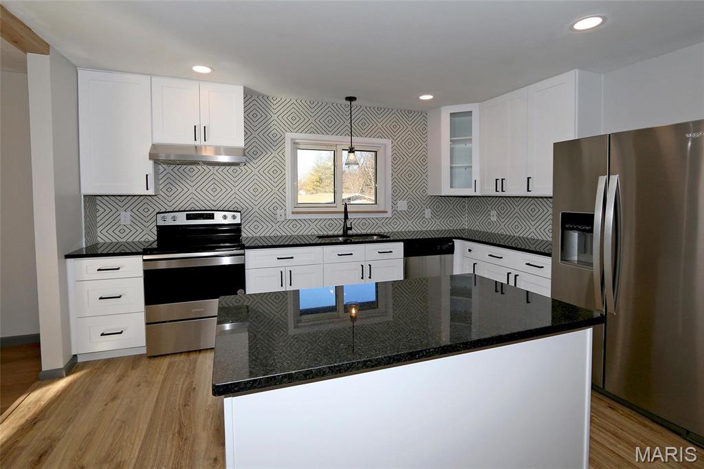 Kenstan Manor - Residential Lease