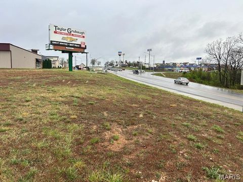 Photo of TBD Highway Y, St Robert, MO 65584 (MLS # 26019295)