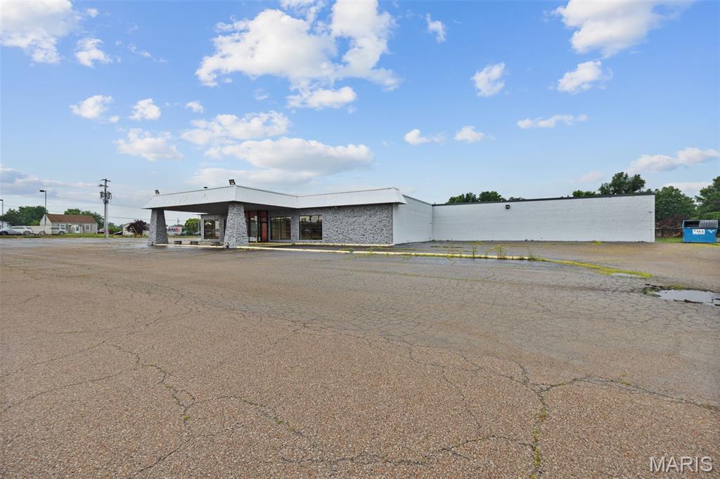 Pointe Basse - Commercial Sale