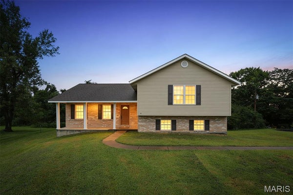 411 TREVOR CT, BONNE TERRE, MO 63628 - Image 037e50c6a853ba3abdac32e4e84ec64e/1669941892