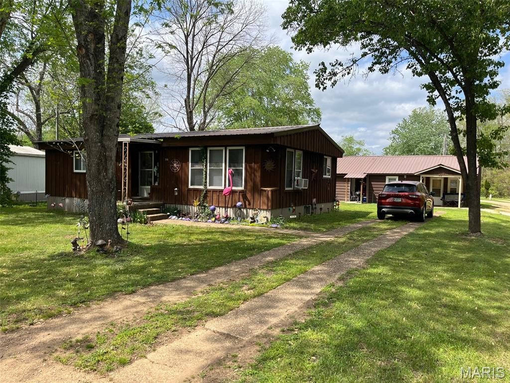 Photo of 310 Beckville Road Rd, Piedmont, MO 63957 (MLS # 26022546)