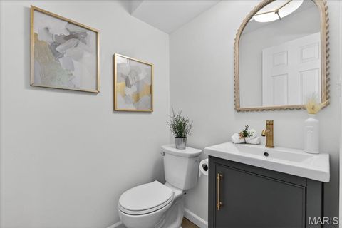 Tiny photo for 1061 Summer Tree Drive, Ballwin, MO 63011 (MLS # 26000805)