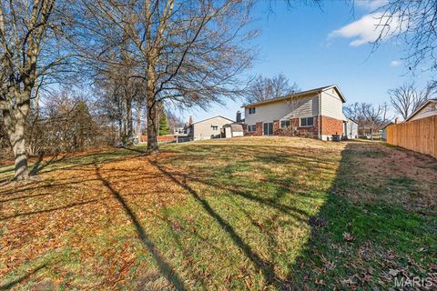 Tiny photo for 1061 Summer Tree Drive, Ballwin, MO 63011 (MLS # 26000805)