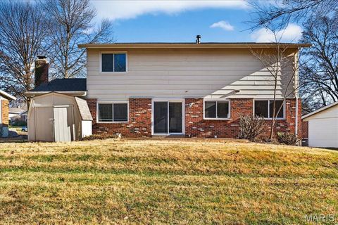 Tiny photo for 1061 Summer Tree Drive, Ballwin, MO 63011 (MLS # 26000805)