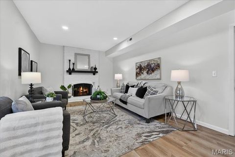 Tiny photo for 1061 Summer Tree Drive, Ballwin, MO 63011 (MLS # 26000805)