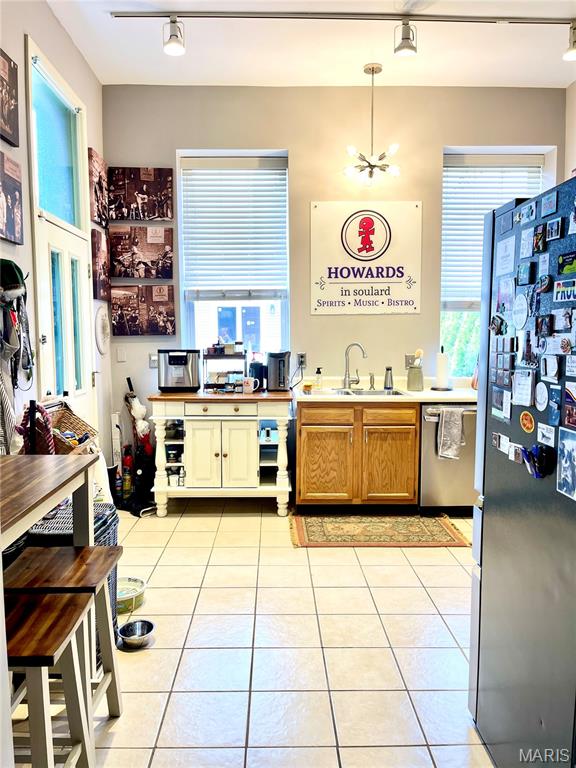 Lynch Add - Residential