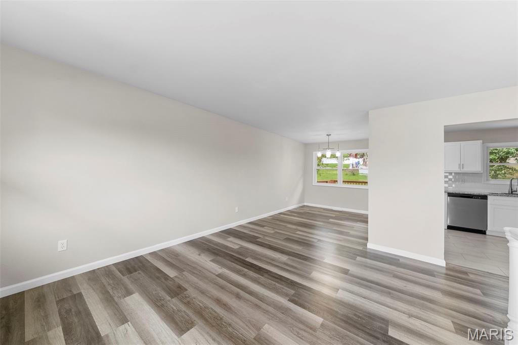 11605 Oakbury Court