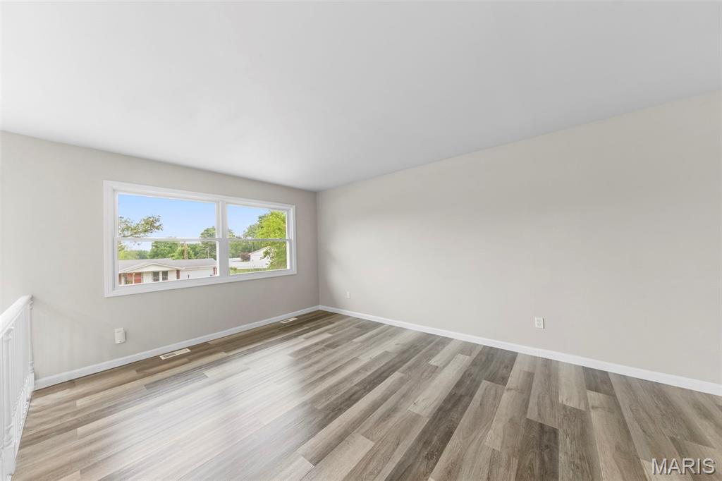 11605 Oakbury Court