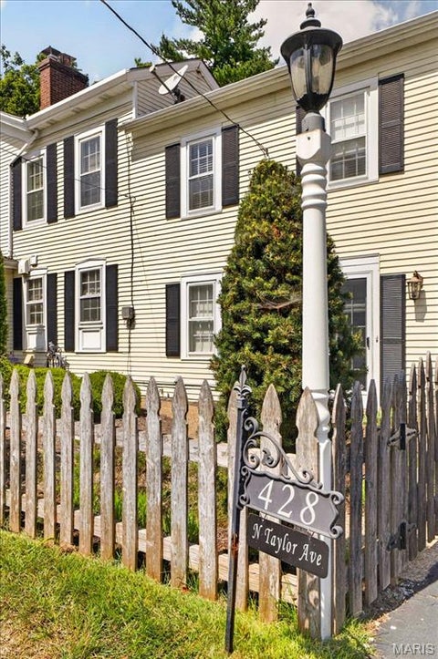 Tiny photo for 428 N Taylor Avenue, Kirkwood, MO 63122 (MLS # 26055444)