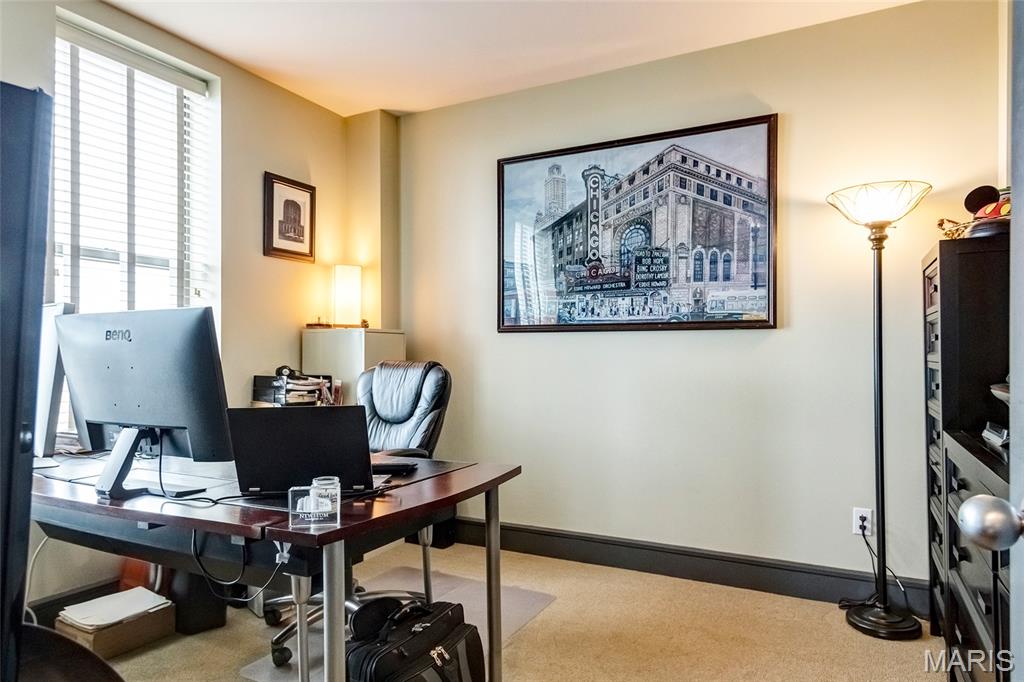 South Side Tower Condo - Residential