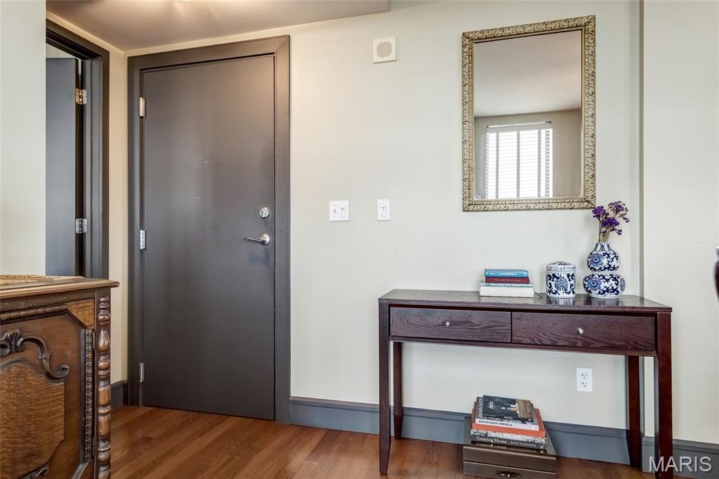 South Side Tower Condo - Residential