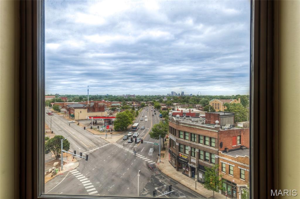 South Side Tower Condo - Residential