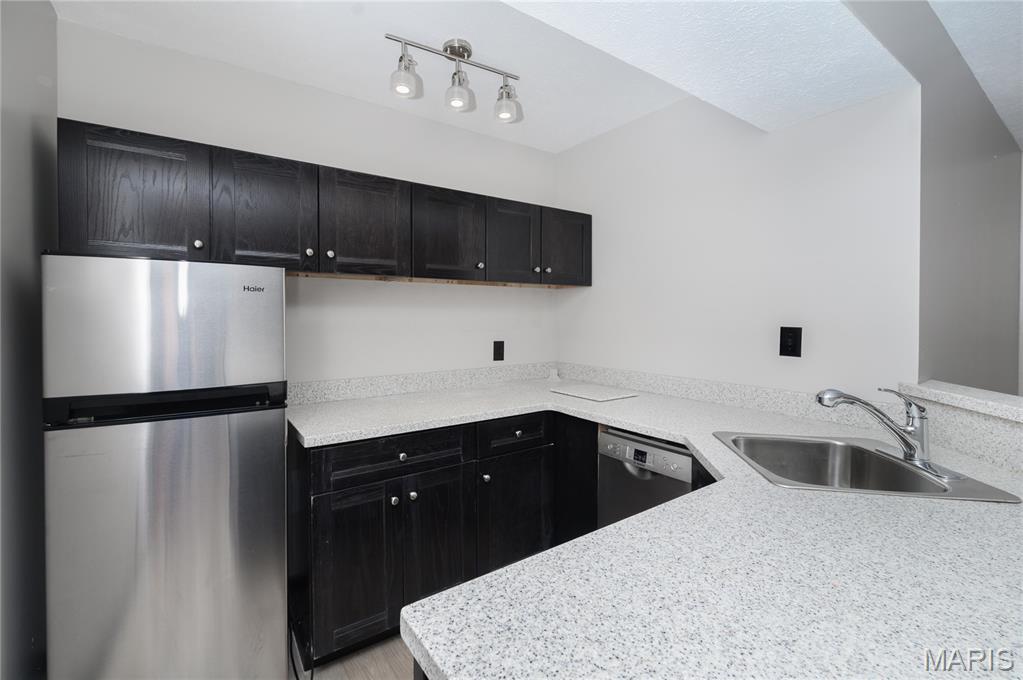 Red Oak Country Estates - Residential