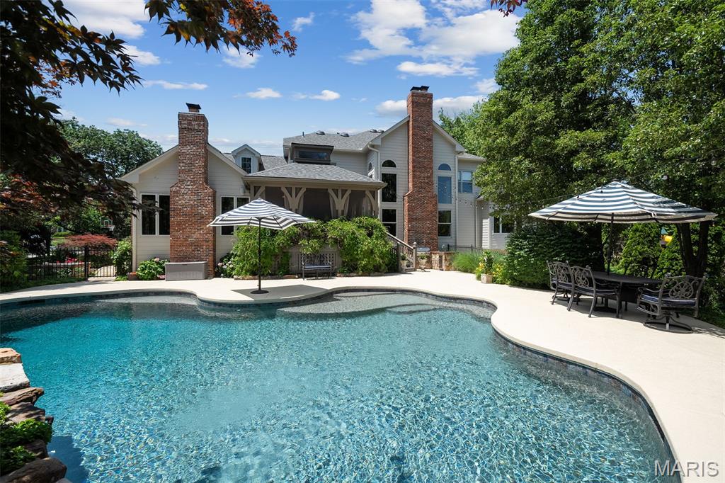 Ballas Courts - Residential