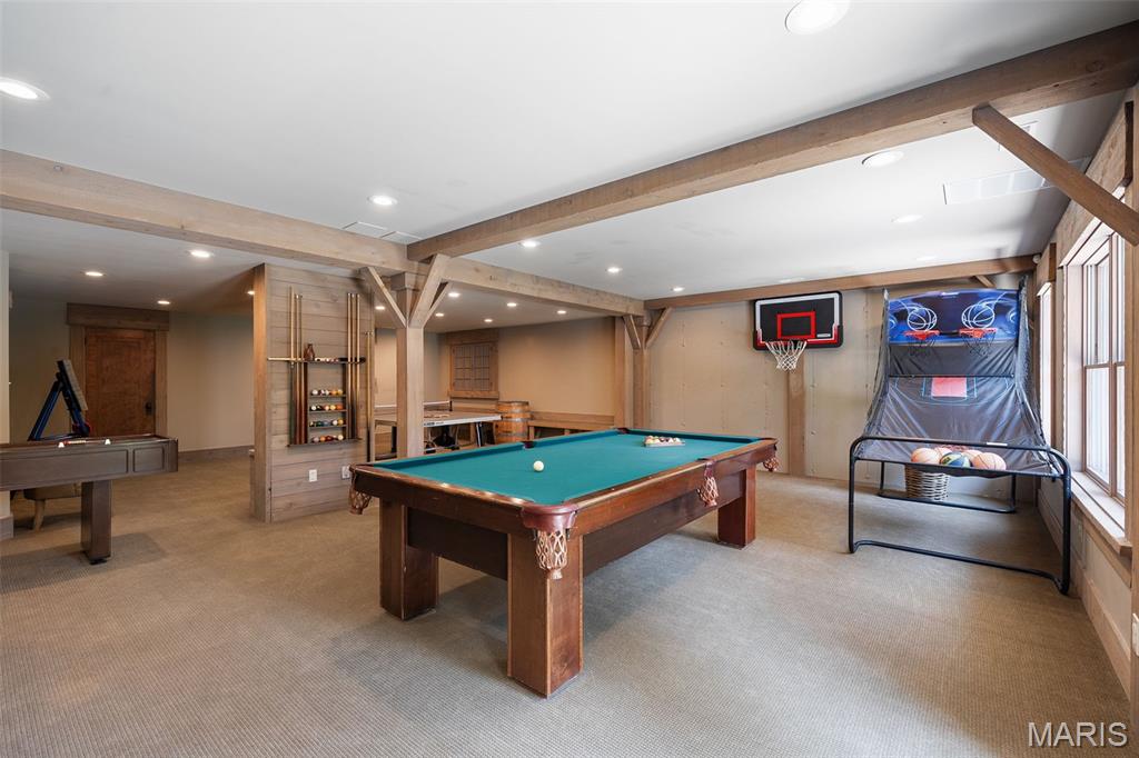 Ballas Courts - Residential