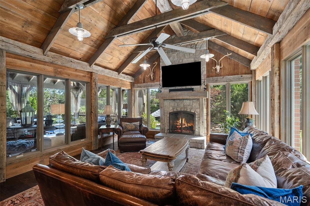 Ballas Courts - Residential