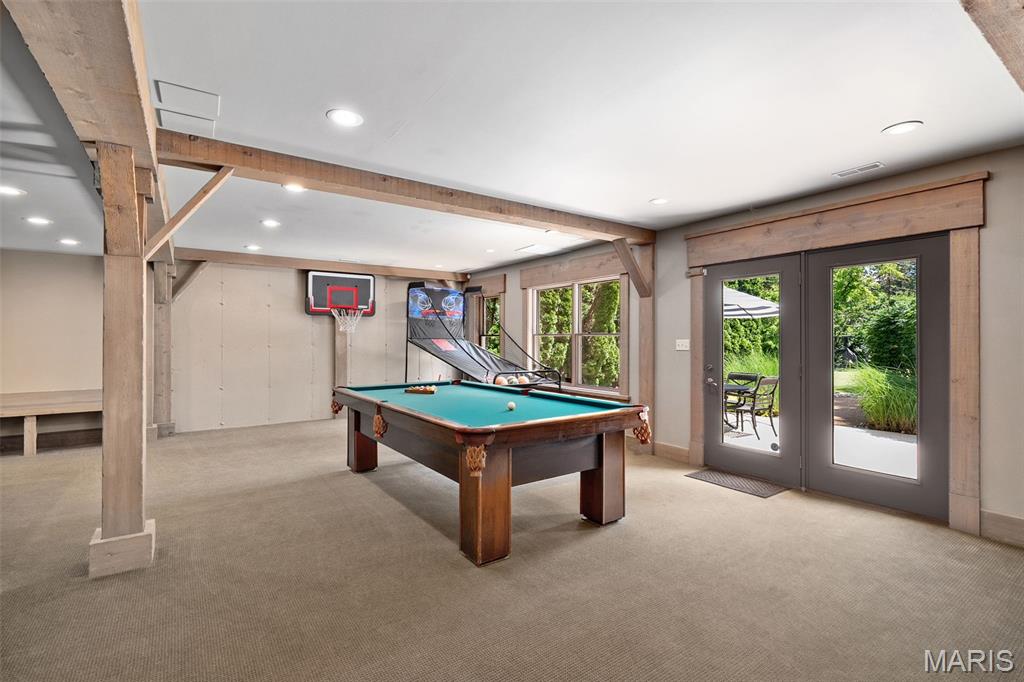 Ballas Courts - Residential