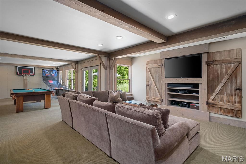 Ballas Courts - Residential