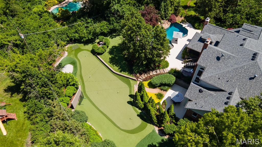 Ballas Courts - Residential