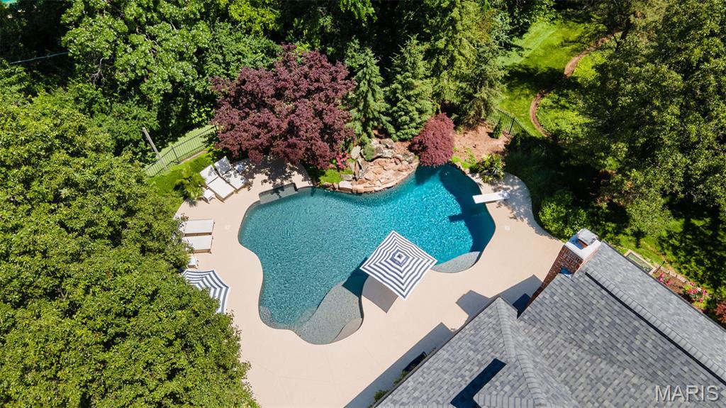 Ballas Courts - Residential