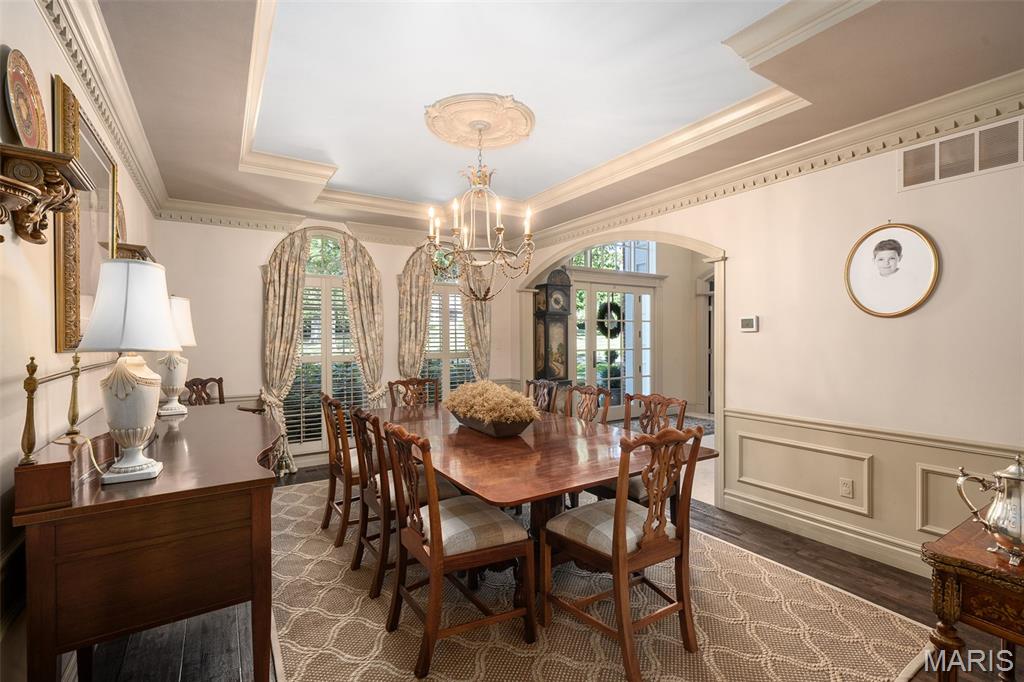 Ballas Courts - Residential