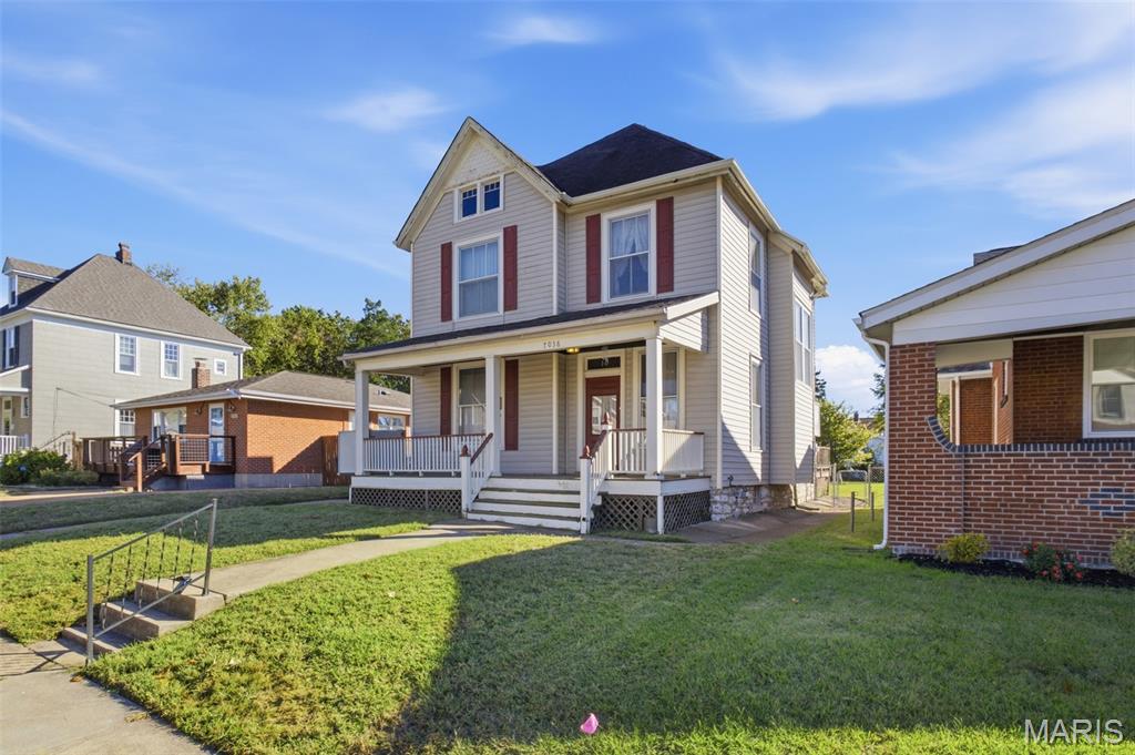 Photo of 7038 Pernod Avenue, St Louis, MO 63139 (MLS # 26067084)