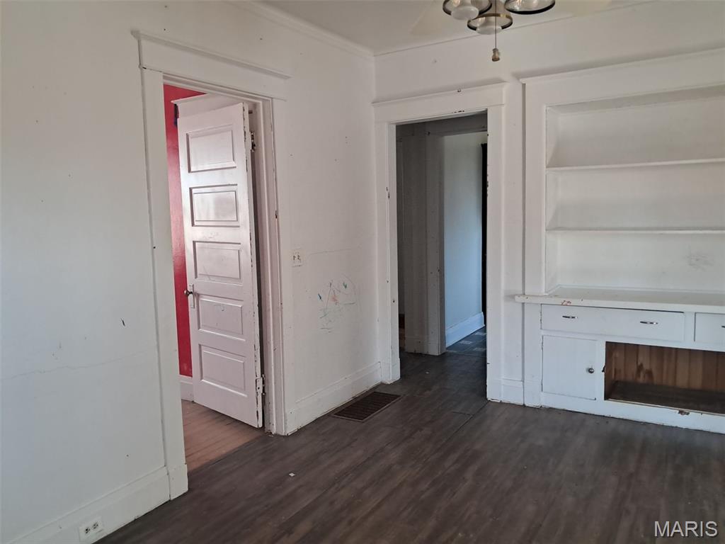 Eure Place - Residential