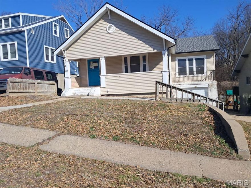 Discover the potential of this inviting single-family home located in Hannibal. This residence offers approximately 1,329 square feet of interior living space, featuring 3 bedrooms and 1 bathroom.

The property is situated on a manageable 0.15 to 0.20-acre lot, providing ample outdoor space for your needs. The front yard offers a welcoming approach to the home, while the spacious backyard provides a private setting for relaxation or gardening. Whether you are looking for room to play or a quiet space to enjoy the Missouri seasons, this level lot delivers a versatile outdoor environment.

Conveniently located near local amenities and schools, this home is ready for its next chapter.