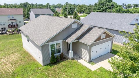 5473 Misty Crossing Court Florissant MO 63034