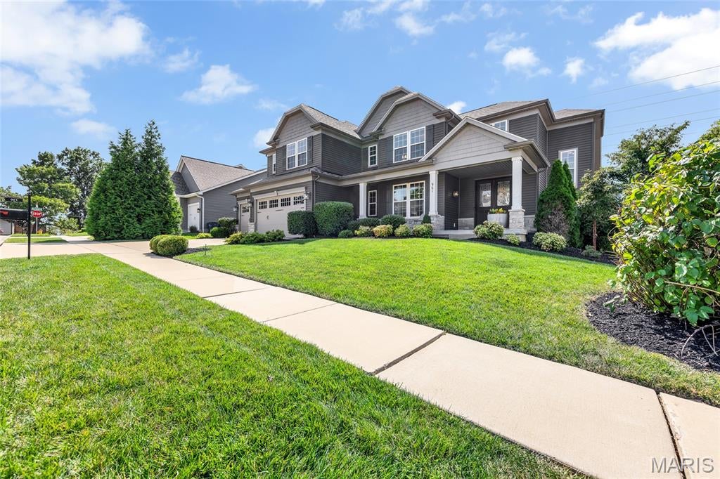 961 Chapelwood Court