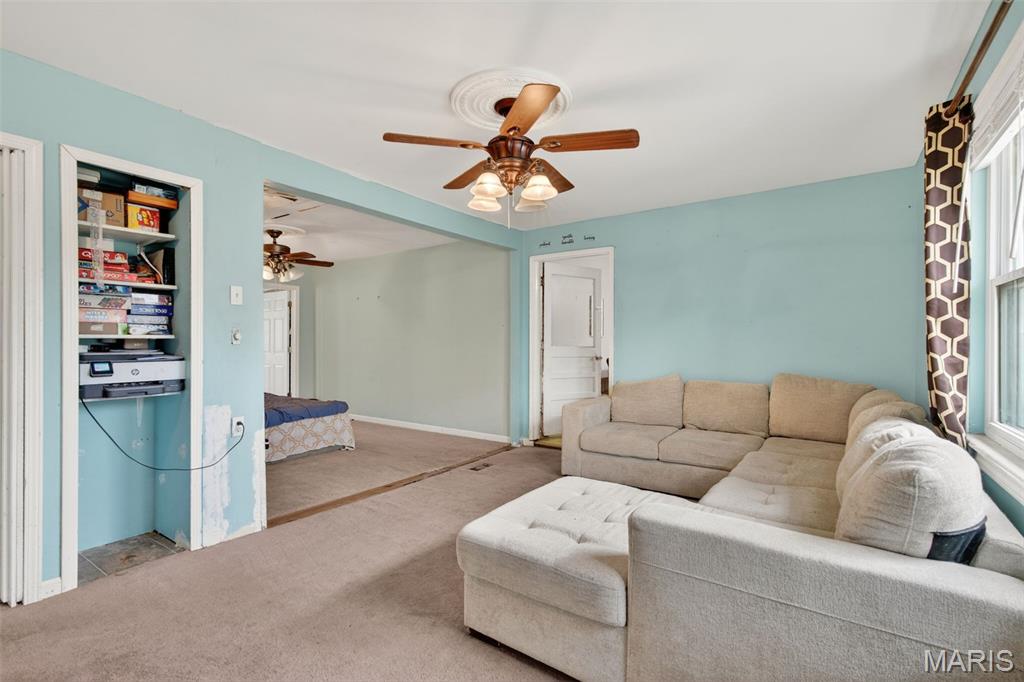 Weldon Spgs Gardens Add - Residential