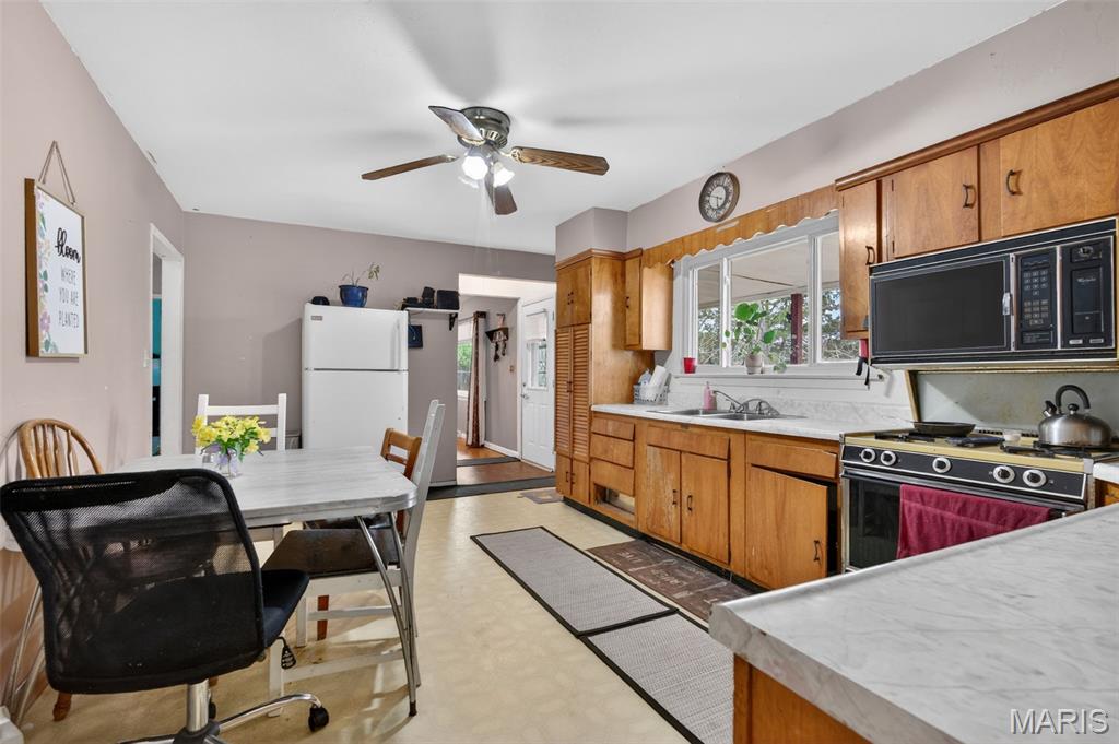 Weldon Spgs Gardens Add - Residential