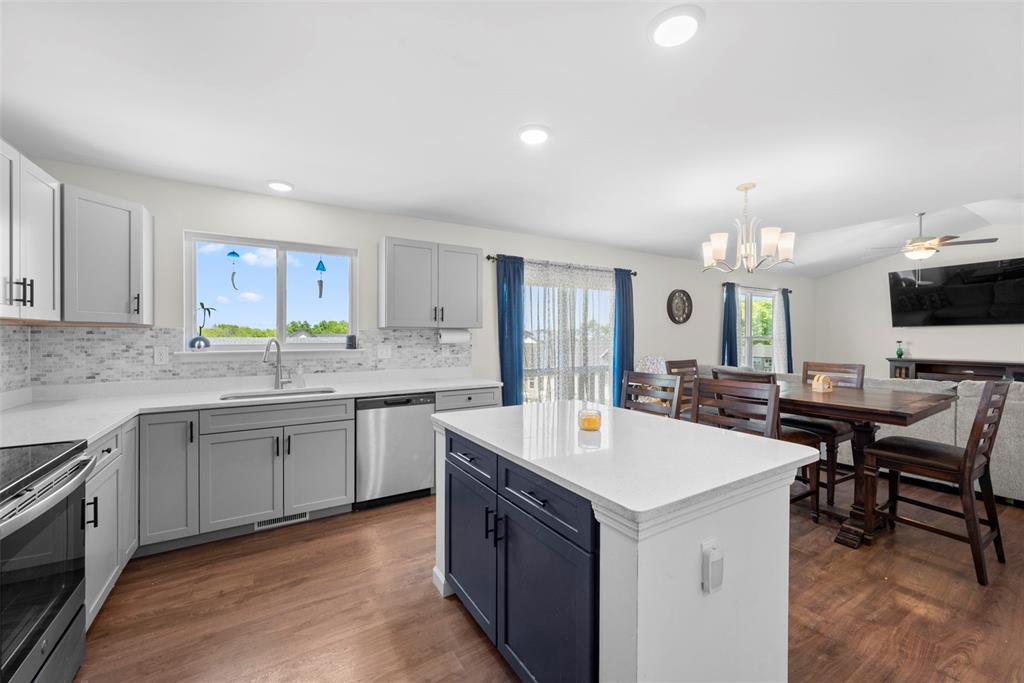 Moscow Mills, Missouri 63362, United States, 3 Bedrooms Bedrooms, ,3 BathroomsBathrooms,Residential,Active,130839