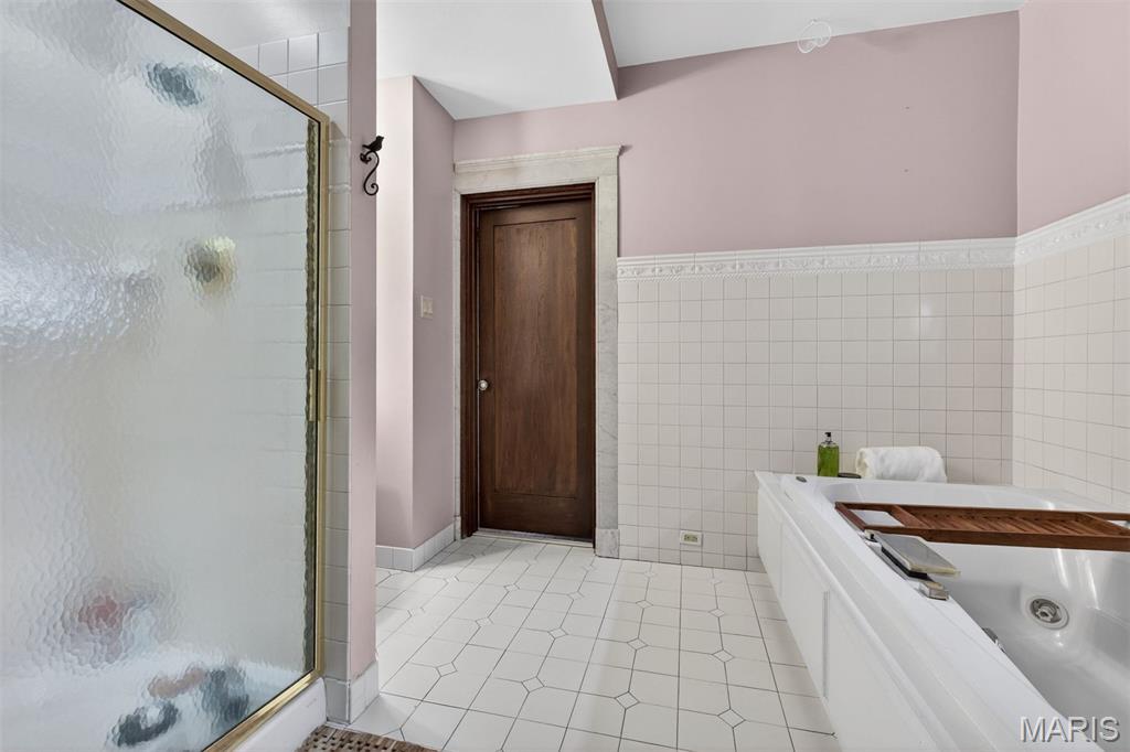 Compton Hill Add - Commercial Sale