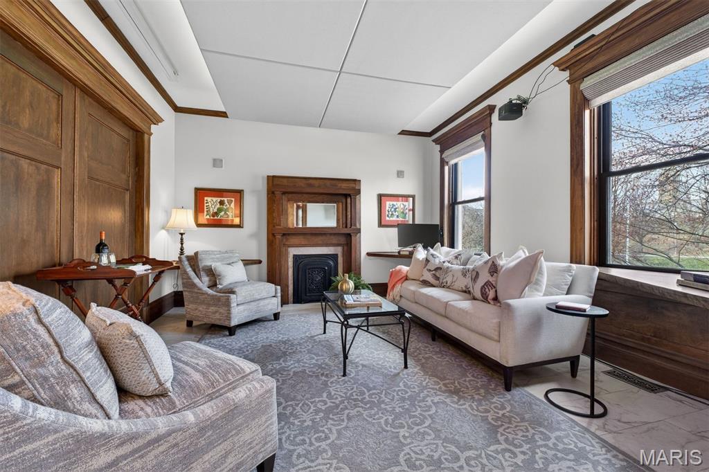 Compton Hill Add - Commercial Sale