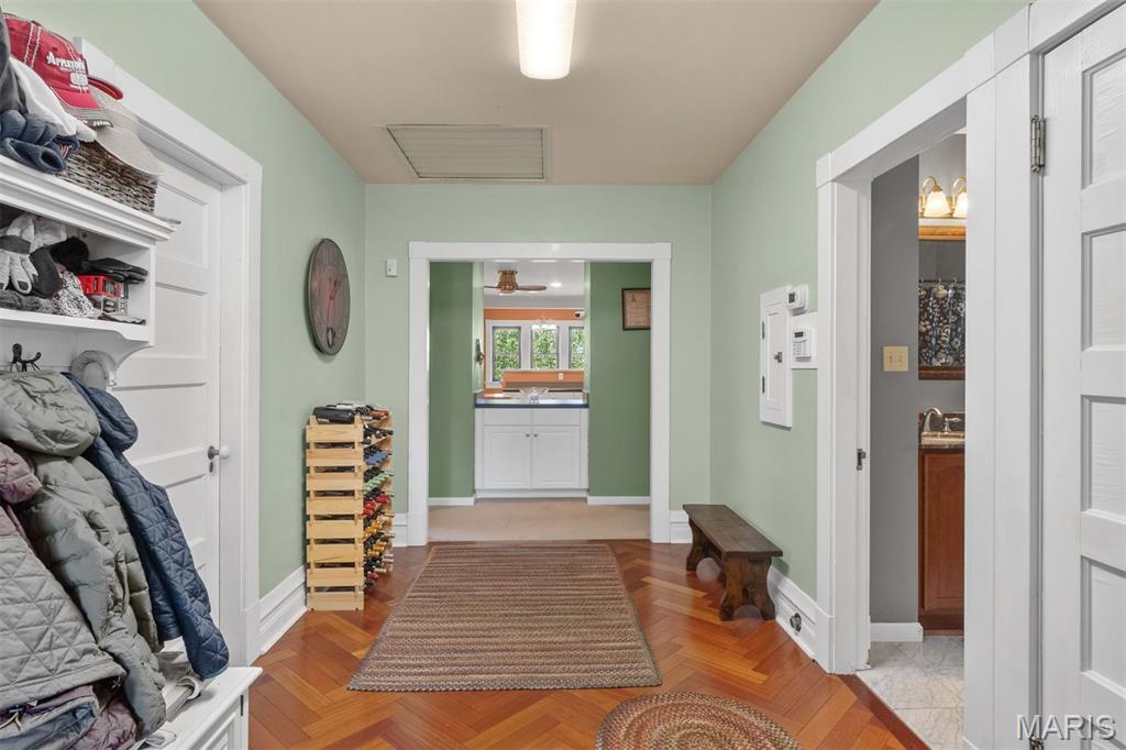 Compton Hill Add - Commercial Sale