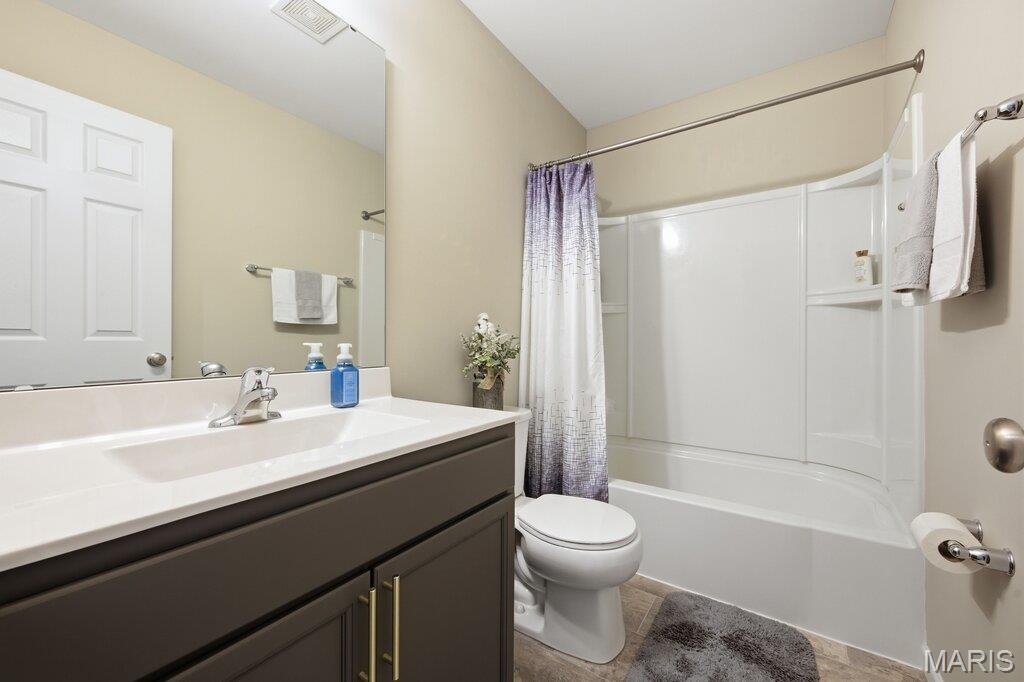 Valley/Winding Bluffs Thr - Residential