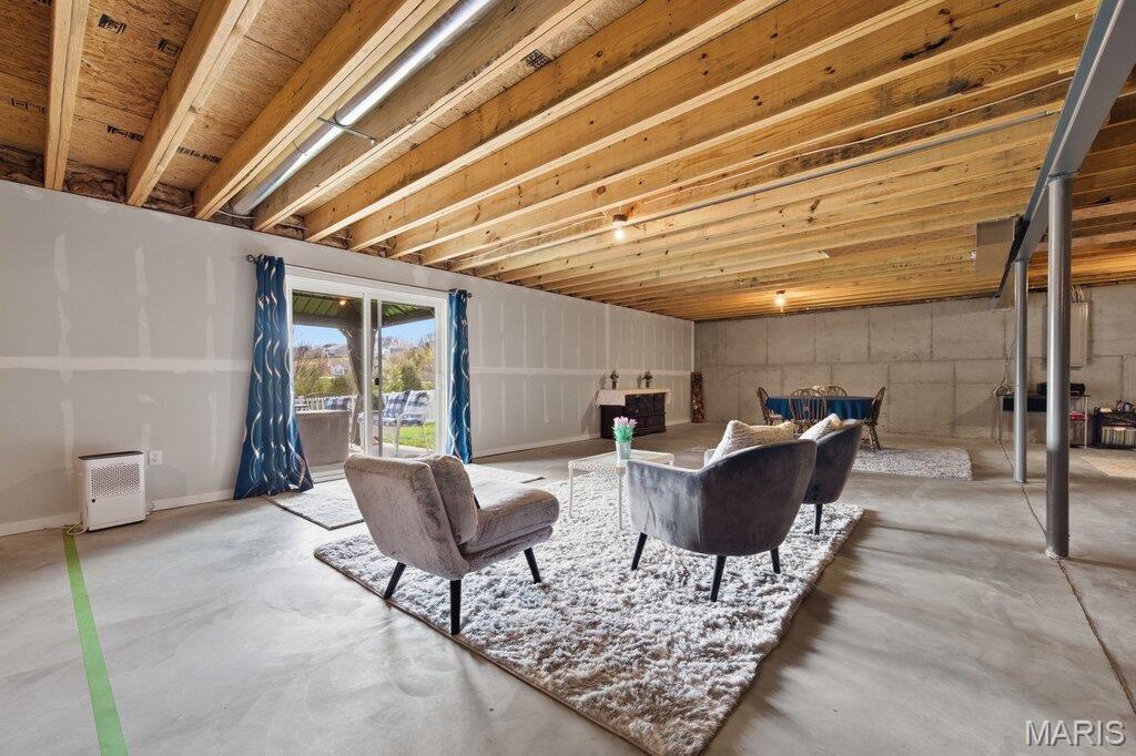 Valley/Winding Bluffs Thr - Residential