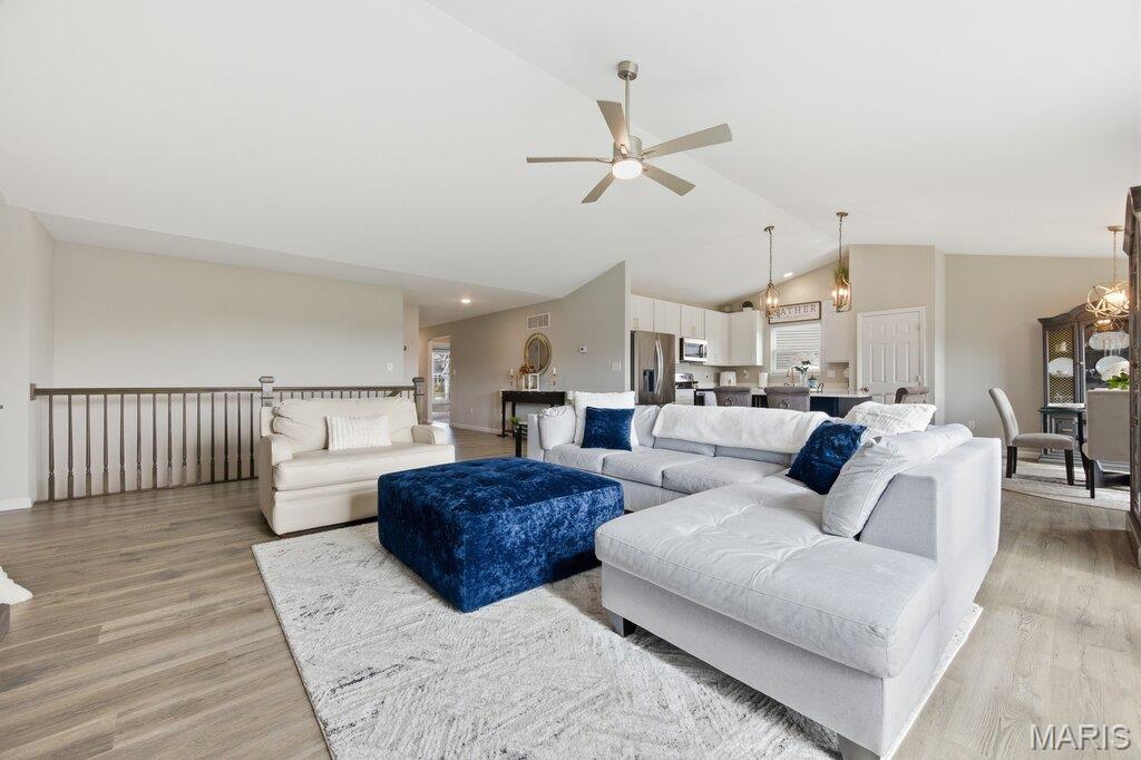 Valley/Winding Bluffs Thr - Residential