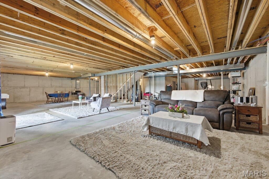 Valley/Winding Bluffs Thr - Residential